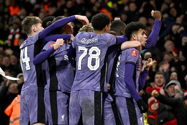 包含清晨体能课后，马德里竞技内部沟通备战意大利杯，目标明确，赛季目标并未改变的词条